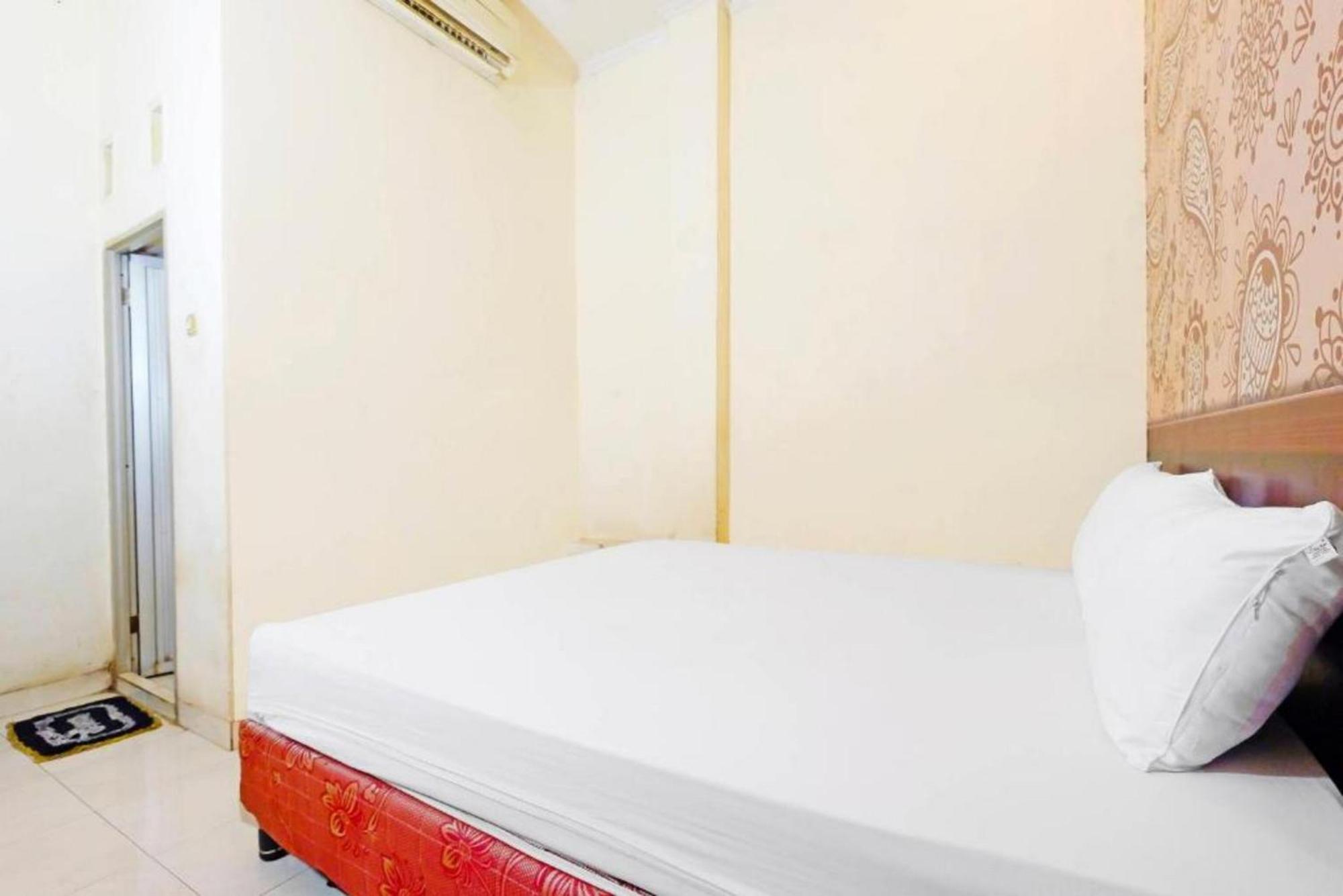Wisma Idola Palopo Exterior photo